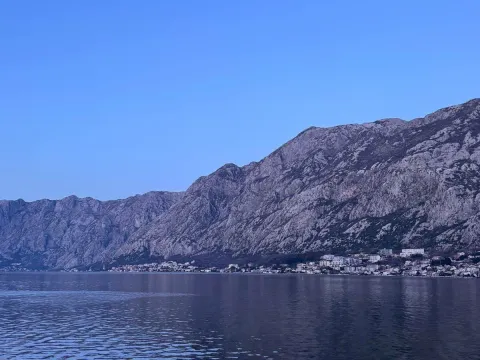 Prodaja, trosoban stan, 100m², Muo, Kotor - image 17