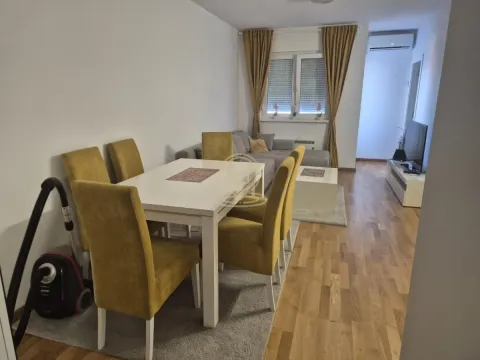 Rent, three bedroom apartment, 53m², Olimp, Zvezdara Sve Podlokacije - image 7