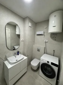 Izdavanje, jednosoban stan, 41m², Pobrežje, Podgorica - image 8