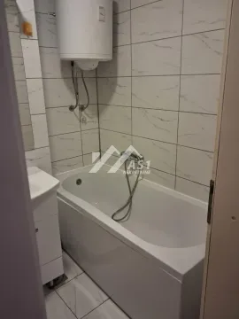 Rent, one bedroom apartment, 37m², Bulevar Oslobodjenja, Novi Sad Sve Podlokacije - image 8