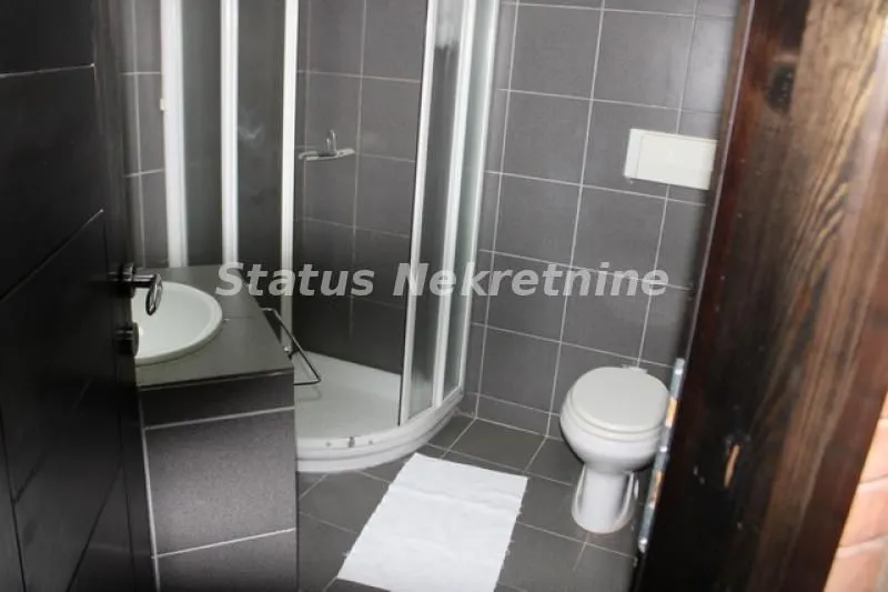 Prodaja, ugostiteljski objekat, 1150m², Kopaonik, Srbija