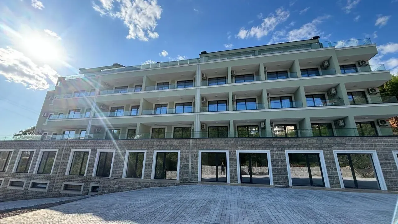Sale, one bedroom apartment, 54m², Kamenovo, Budva