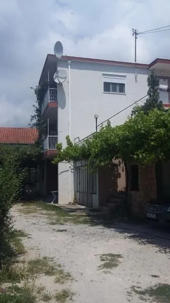 Sale, house, 410m², Sutomore, Bar