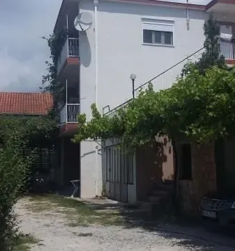 Sale, house, 410m², Sutomore, Bar - image 1