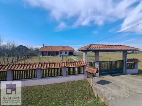 Prodaja, kuća, 209m², Obrenovac, Beograd