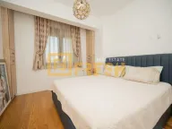 Izdavanje, trosoban stan, 102m², Centar, Podgorica - image 15
