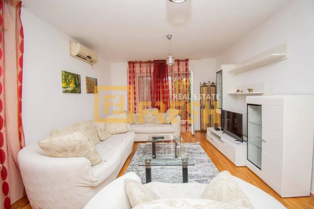 Rent, three bedroom apartment, 90m², Dalmatinska ulica, Podgorica