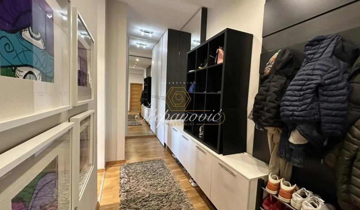 Prodaja, trosoban stan, 102m², Liman 3, Novi Sad Sve Podlokacije