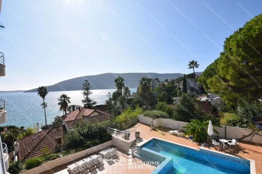 Prodaja, jednosoban stan, 51m², Savina, Herceg Novi