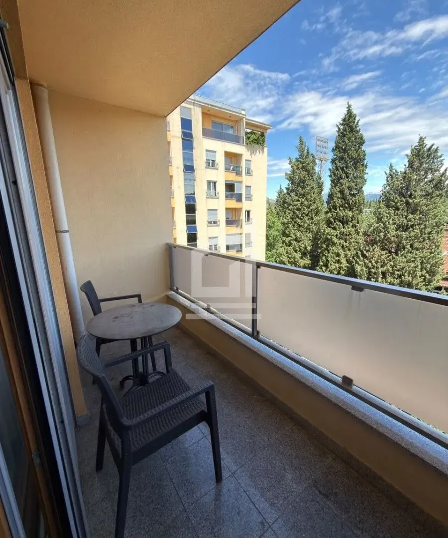 Rent, two bedroom apartment, 75m², Centar, Podgorica