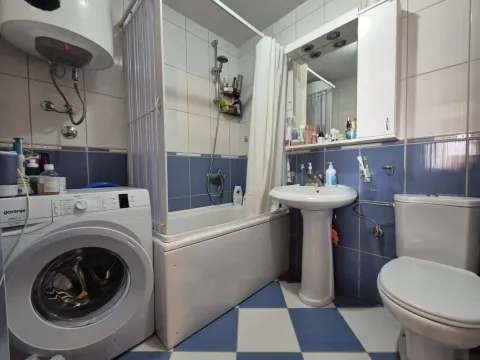 Sale, one bedroom apartment, 53m², Bar, Crna Gora - image 12