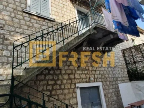 Prodaja, kuća, 219m², Herceg Novi, Crna Gora - image 3