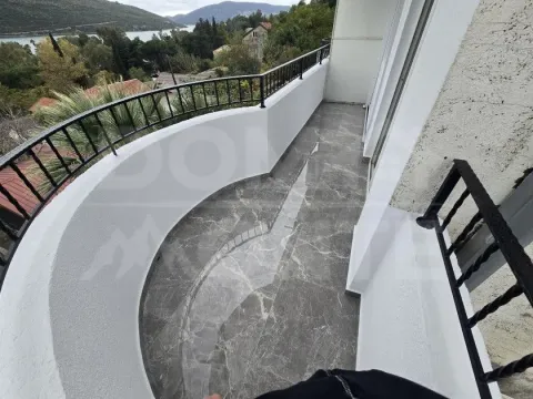 Prodaja, dvosoban stan, 44m², Kumbor, Herceg Novi - image 6