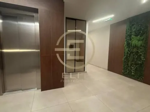 Izdavanje, stan, 42m², Bulevar Evrope, Novi Sad Sve Podlokacije - image 23