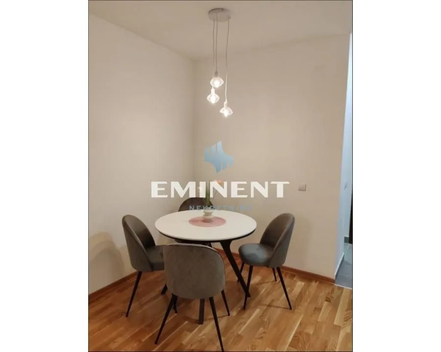 Rent, two bedroom apartment, 45m², Voždovac Sve Podlokacije, Beograd