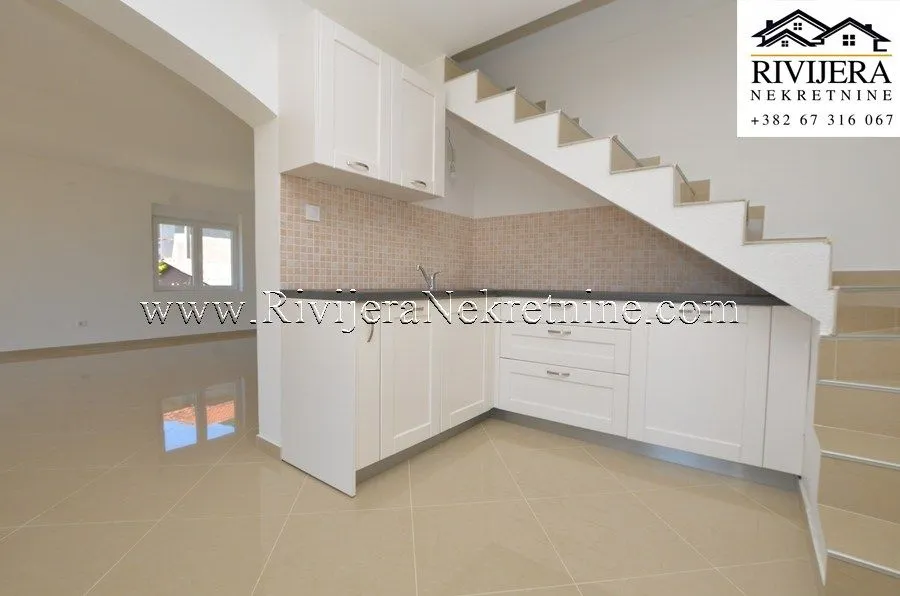 Prodaja, kuća, 145m², Baošići, Herceg Novi