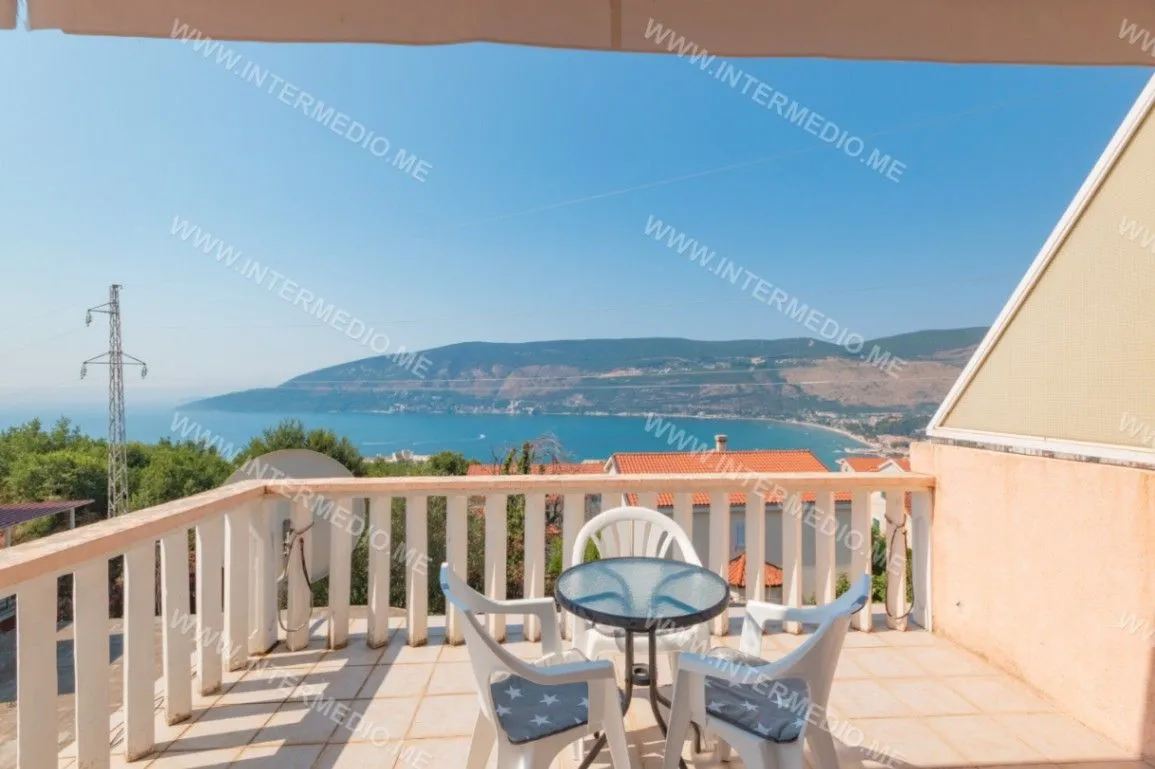 Prodaja, jednosoban stan, 67m², Topla, Herceg Novi