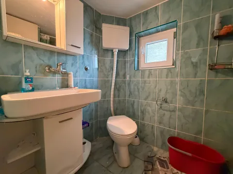 Rent, two bedroom apartment, 75m², Krašići, Tivat - image 9