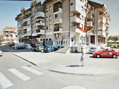 Izdavanje, poslovni prostor, 122m², Stari Aerodrom, Podgorica - image 6