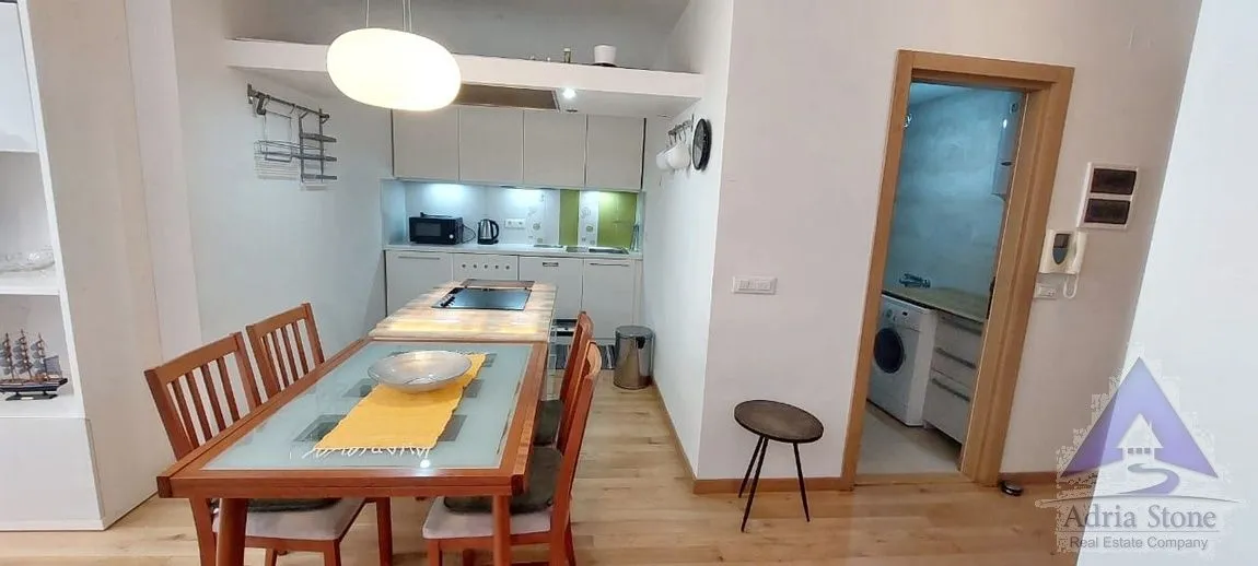 Rent, two bedroom apartment, 75m², Rozino, Budva