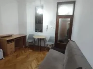 Izdavanje, garsonjera, 34m², Tološka šuma, Podgorica - image 9