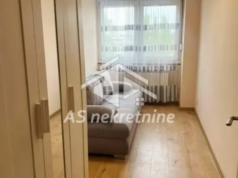 Rent, four bedroom apartment, 75m², Novi Beograd Blok 38, Novi Beograd Sve Podlokacije - image 8