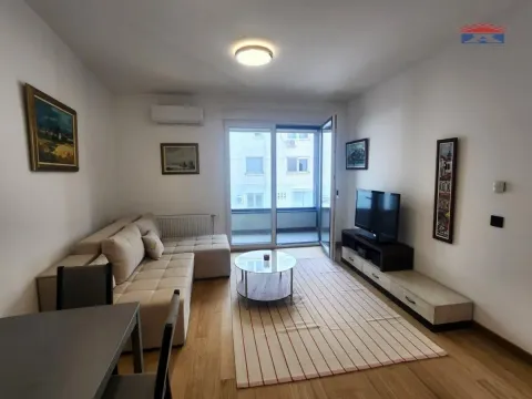 Rent, two bedroom apartment, 43m², Grbavica, Novi Sad Sve Podlokacije - image 1