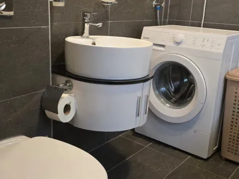 Prodaja, dvosoban stan, 62m², Petrovac, Budva - image 3