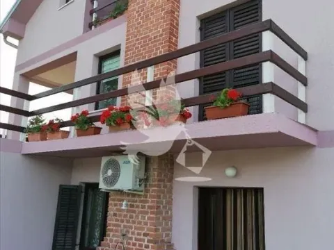 Prodaja, kuća, 275m², Sopot, Beograd - image 15