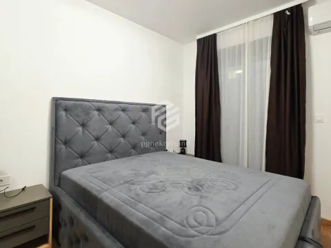 Rent, two bedroom apartment, 69m², City Kvart, Podgorica - image 7