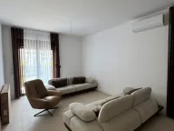 Izdavanje, jednosoban stan, 53m², City Kvart, Podgorica - image 1