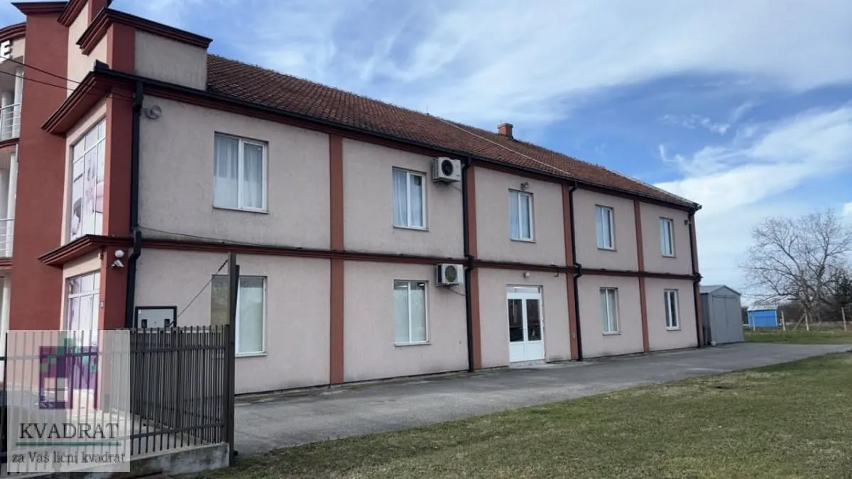 Rent, office space, 1000m², Zvečka, Obrenovac