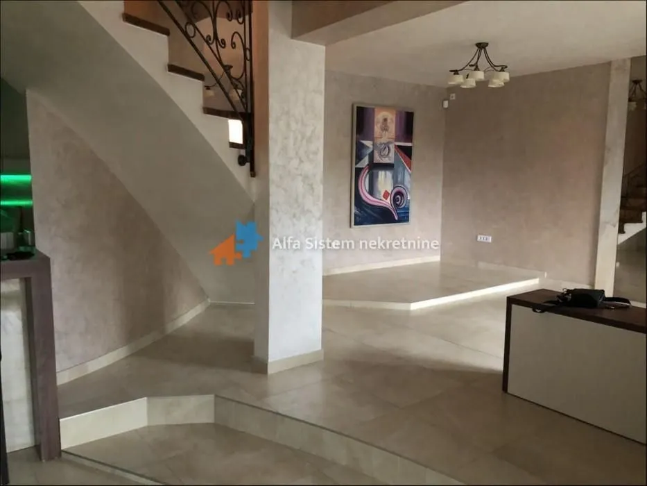 Rent, house, 180m², Zvezdarska Šuma, Zvezdara Sve Podlokacije