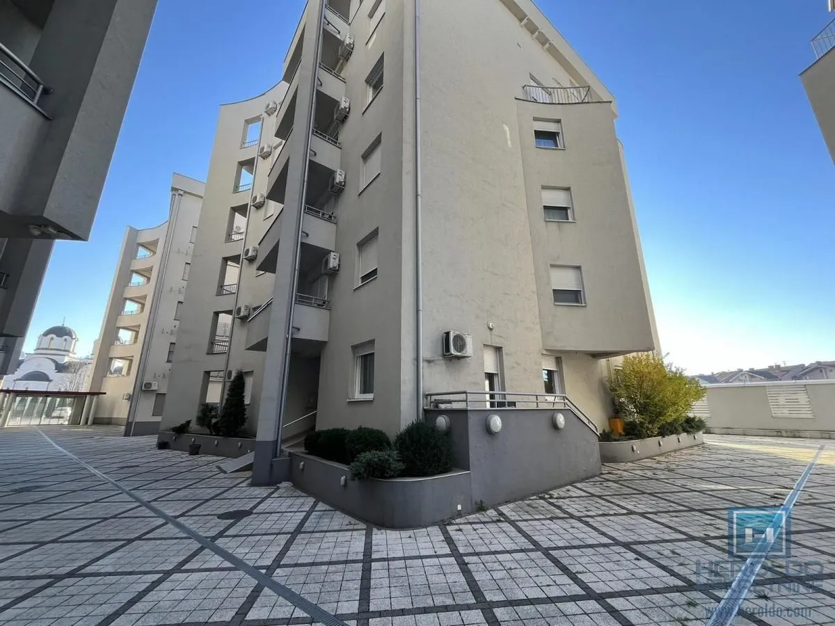 Two Bedroom Apartment for Sale, 50m2, Jagodina Estitor