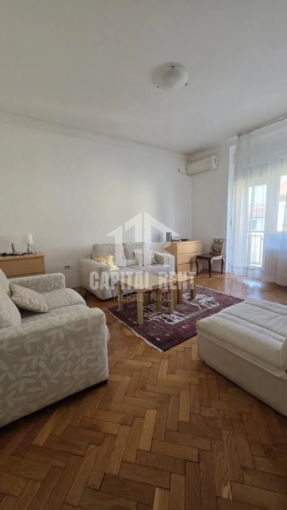 Rent, one bedroom apartment, 42m², Vračar Sve Podlokacije, Beograd
