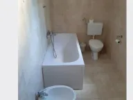 Izdavanje, četvorosoban stan, 125m², Savski Venac, Beograd - image 11