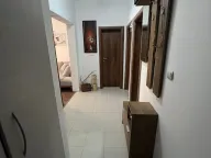 Prodaja, dvosoban stan, 72m², Stari Aerodrom, Podgorica - image 12