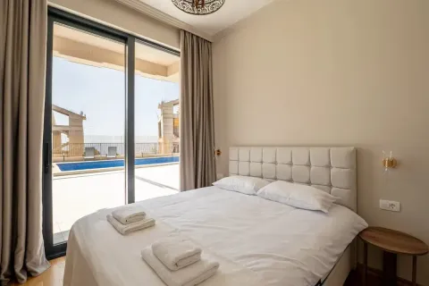 Prodaja, kuća, 223m², Reževići, Budva - image 13