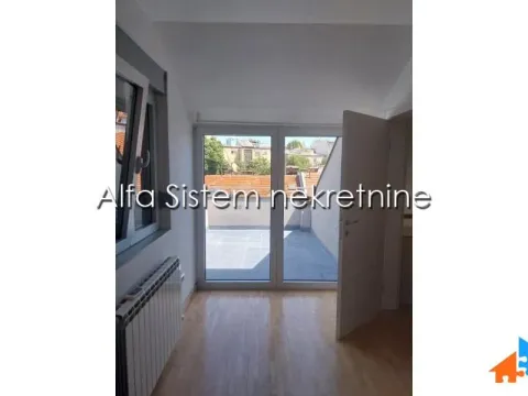 Rent, four bedroom apartment, 170m², Kalenić Pijaca, Vračar Sve Podlokacije - image 19