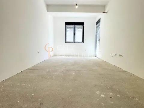 Prodaja, stan, 43m², Stari Aerodrom, Podgorica - image 7