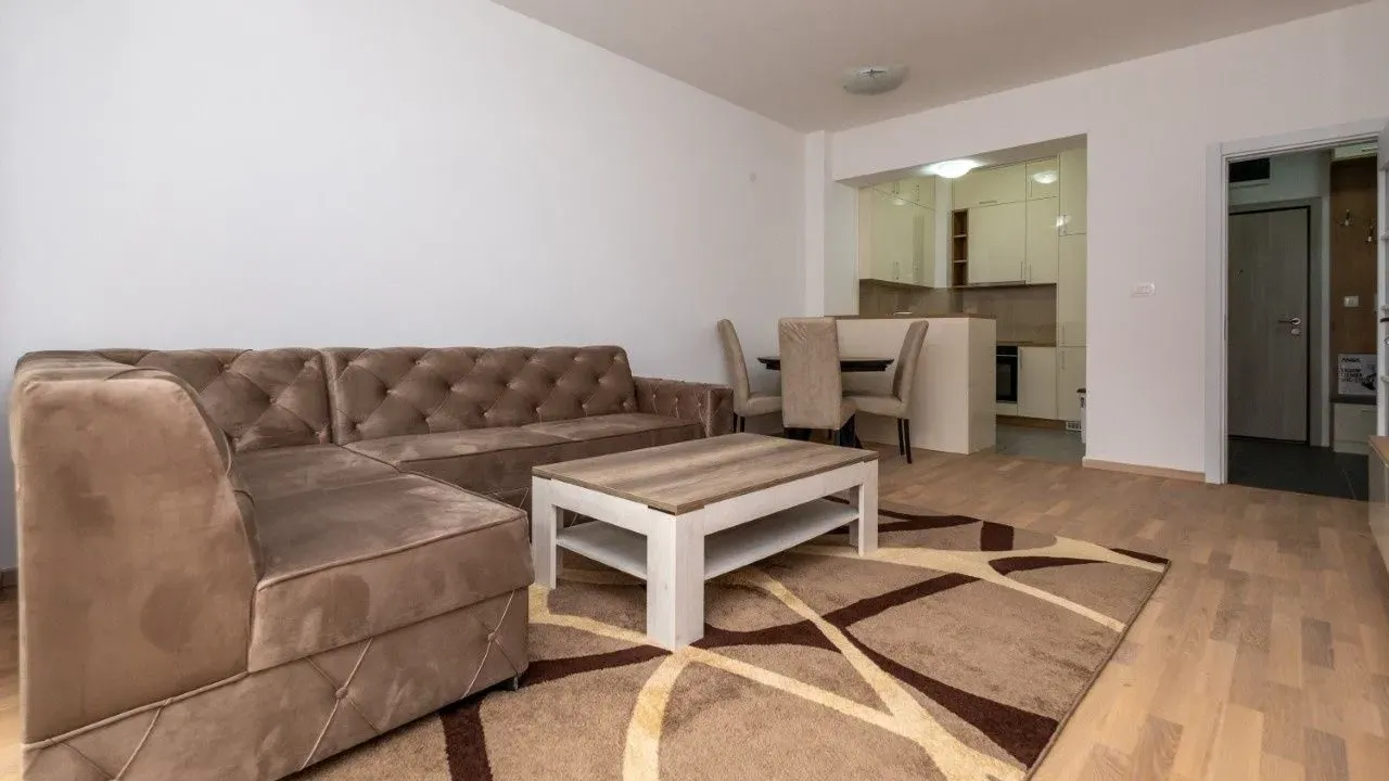 Izdavanje, jednosoban stan, 58m², Momišići, Podgorica