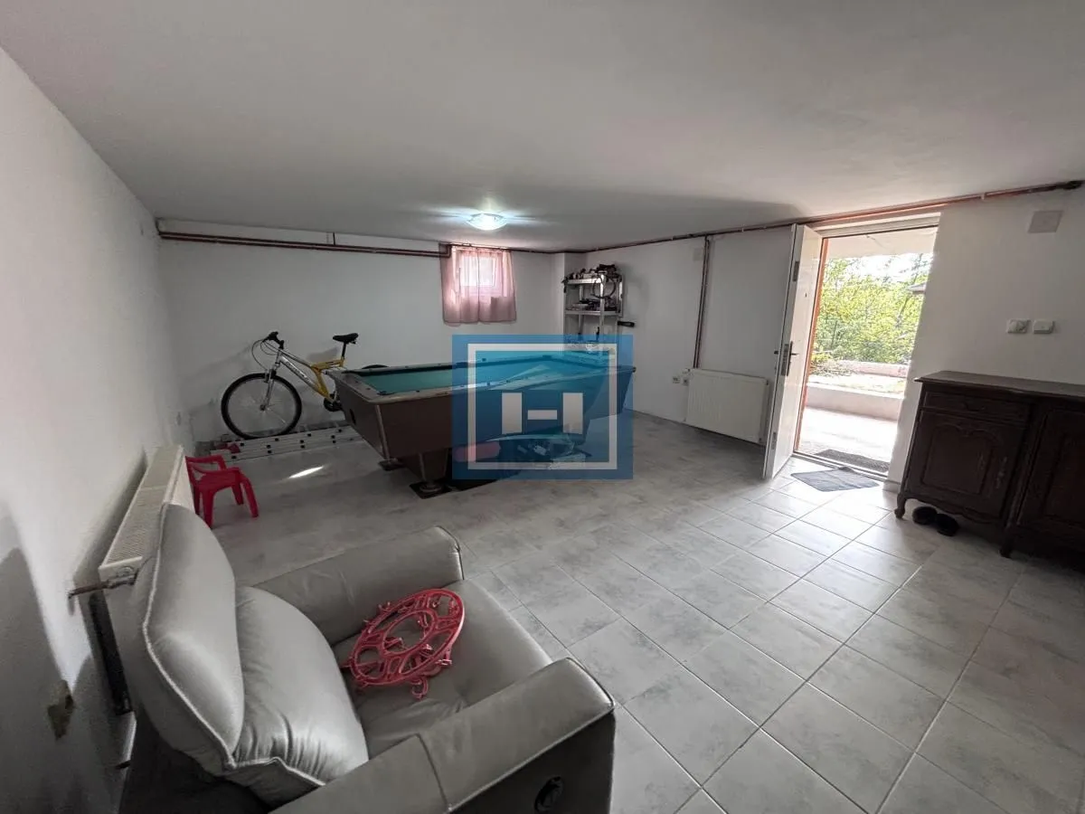 Prodaja, kuća, 140m², Đurđevo brdo, Jagodina