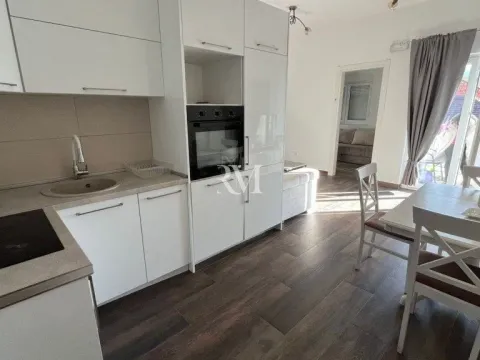 Izdavanje, dvosoban stan, 57m², Marići, Tivat - image 4