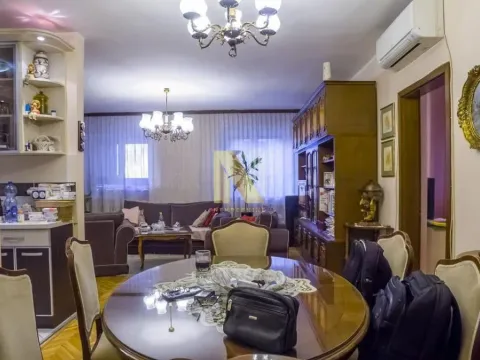 Stan in Bulevar patrijarha Pavla