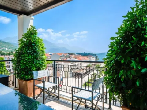 Sale, two bedroom apartment, 135m², Porto Montenegro, Tivat - image 11