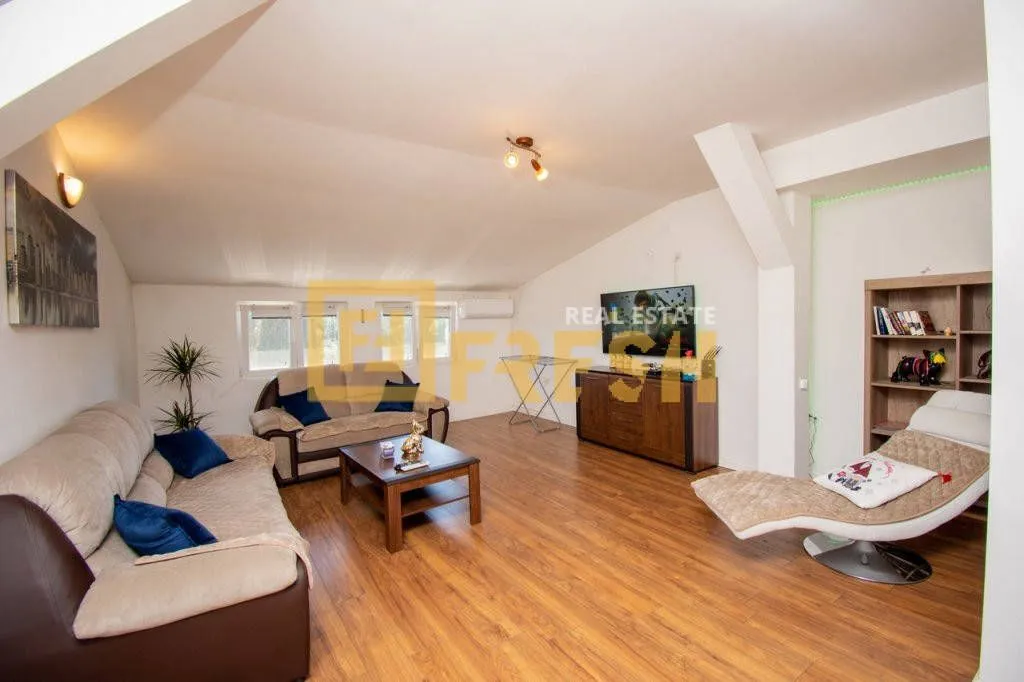 Rent, two bedroom apartment, 79m², Centar, Podgorica