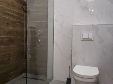 Izdavanje, dvosoban stan, 60m², Gorica C, Podgorica - image 4