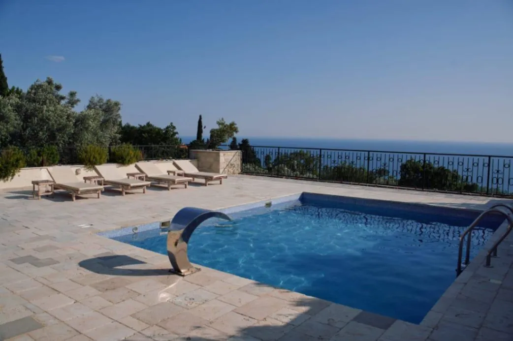 Rent, house, 150m², Reževići, Budva