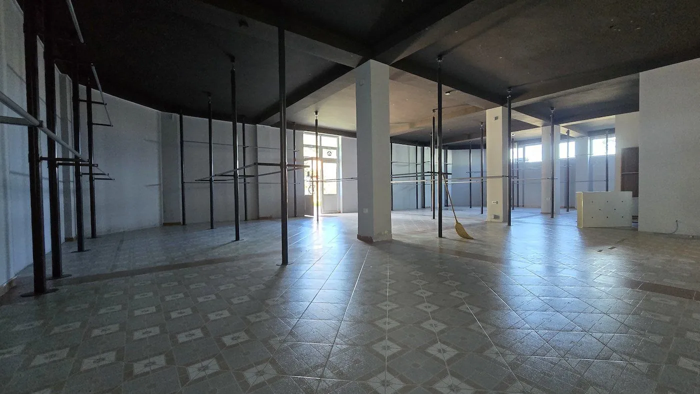 Sale, office space, 900m², Mareza, Podgorica