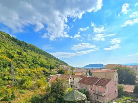 Prodaja, jednosoban stan, 43m², Podkošljun, Budva - image 11